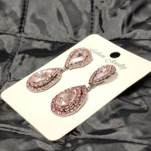 silver color pierced Earing. condition new